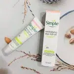 کرم دور چشم سیمپل مدل Revitalising حجم 15 میلی لیتر - Image 6